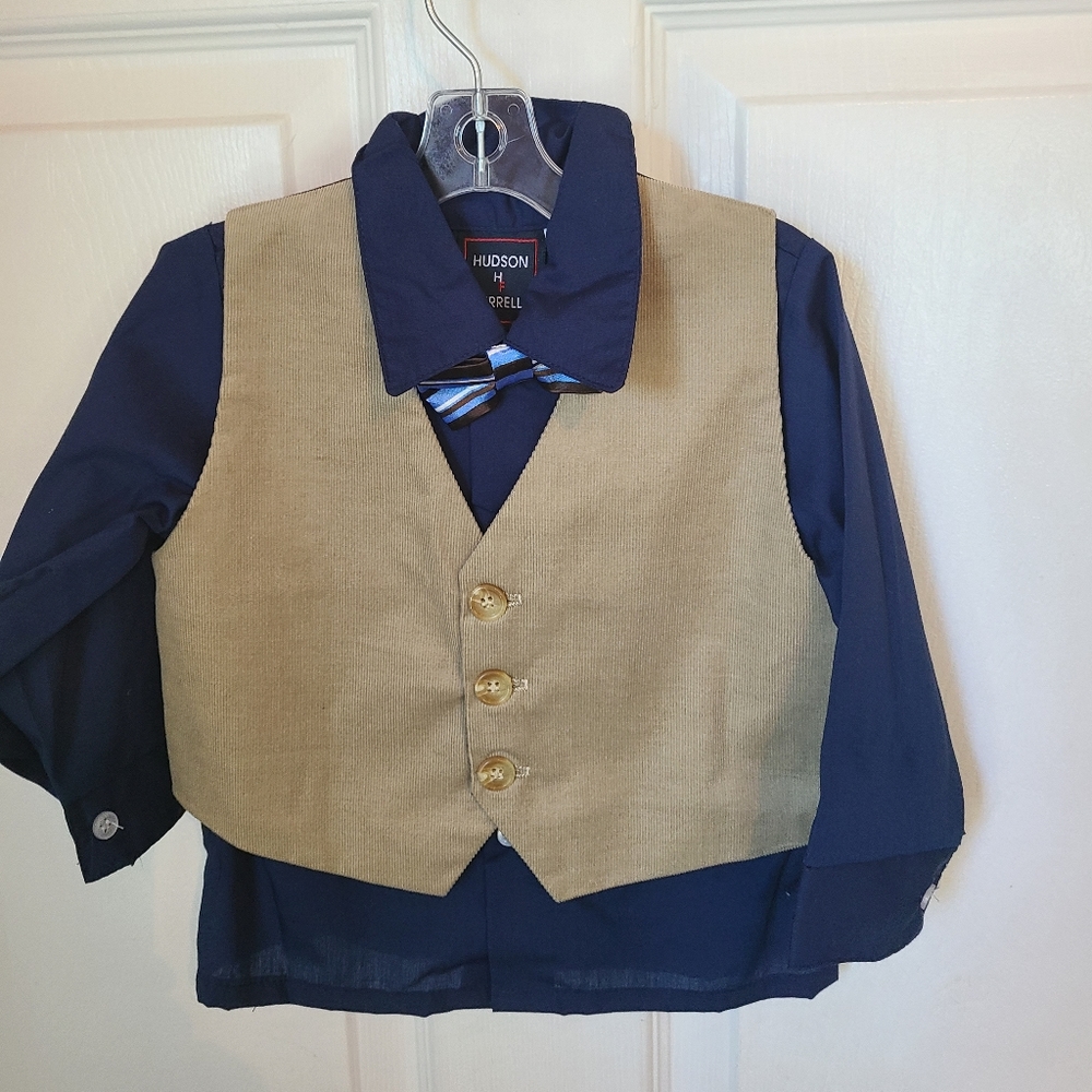 (1631) Hudson Ferrell 18 Months Baby Boys Dress Set